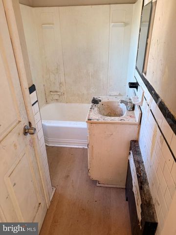 800 RADNOR AVE, Baltimore, MD 21212