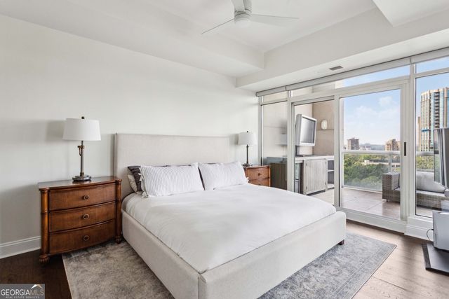 2881 Peachtree Road NE 1005, Atlanta, GA 30305