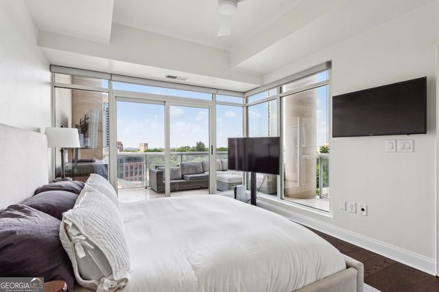 2881 Peachtree Road NE 1005, Atlanta, GA 30305