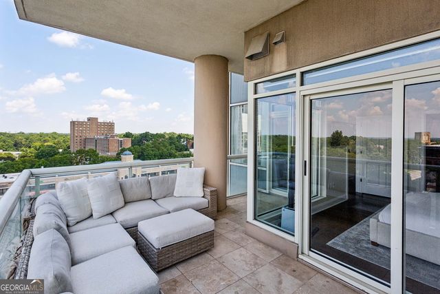 2881 Peachtree Road NE 1005, Atlanta, GA 30305