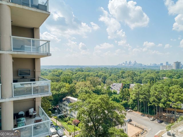 2881 Peachtree Road NE 1005, Atlanta, GA 30305