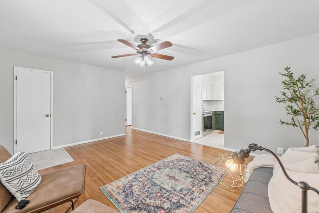 1721 N State St, Augusta, KS 67010