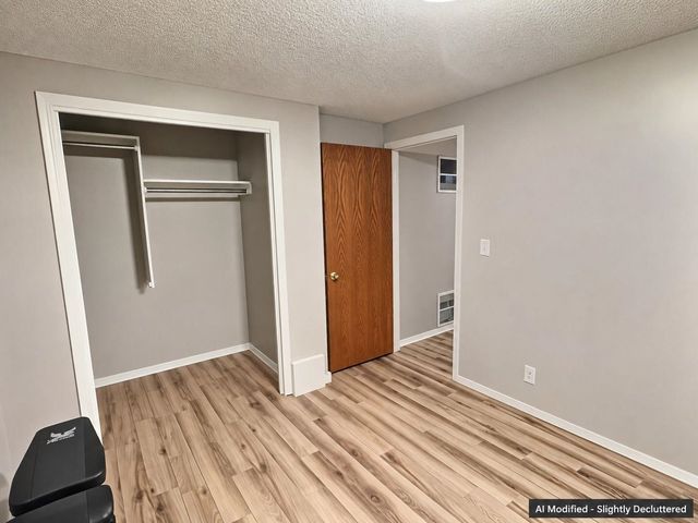 203 W Sandhill, Derby, KS 67037