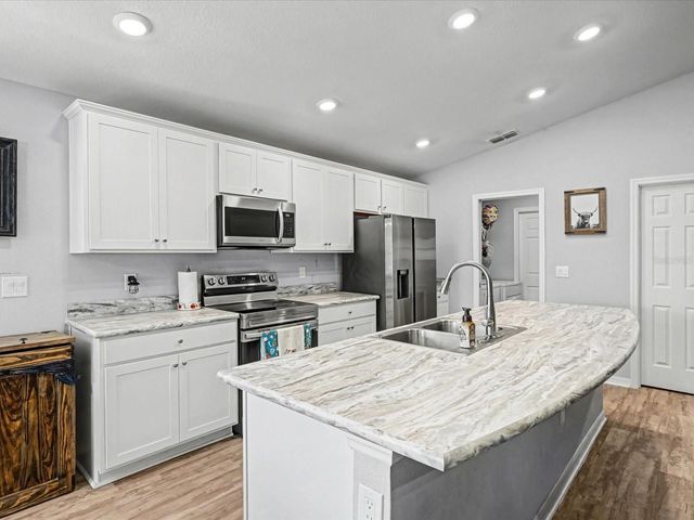 1330 MEZZAVALLE WAY, Auburndale, FL 33823