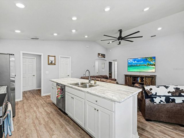 1330 MEZZAVALLE WAY, Auburndale, FL 33823