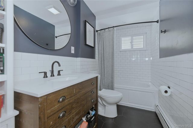 3 Archer Street, Freeport, NY 11520