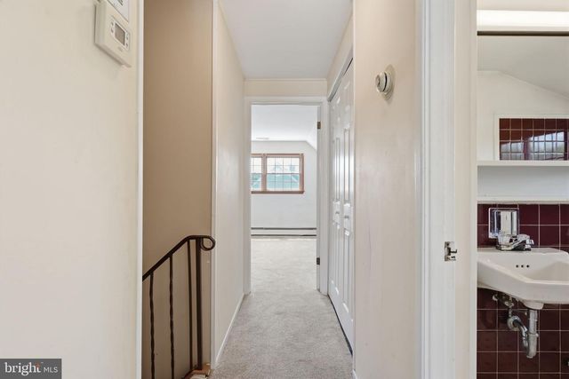 37 TRELLIS RD, Levittown, PA 19056
