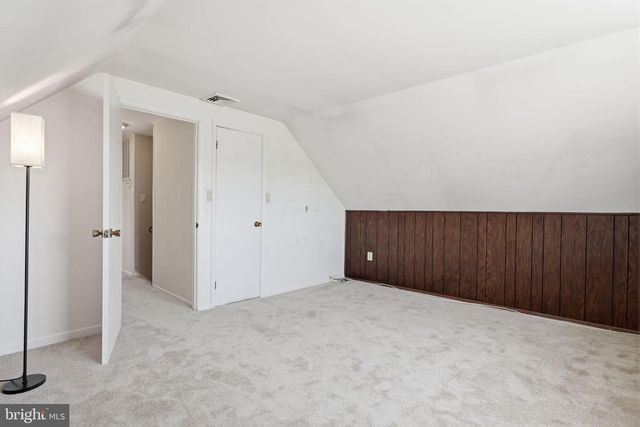 37 TRELLIS RD, Levittown, PA 19056