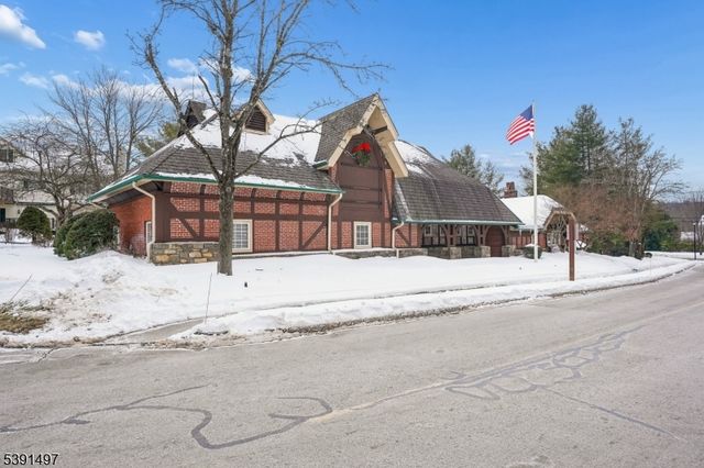 50 Pippins Way, Morris Twp., NJ 07960