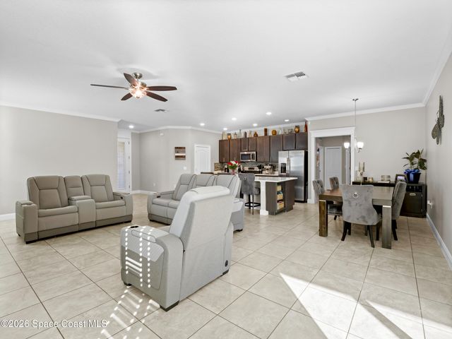 138 Cameron Street SE, Palm Bay, FL 32909