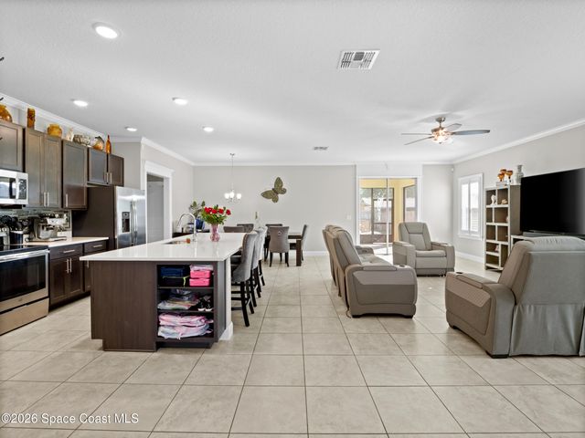 138 Cameron Street SE, Palm Bay, FL 32909