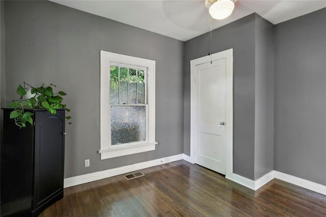 2259 Newnan Street, East Point, GA 30344