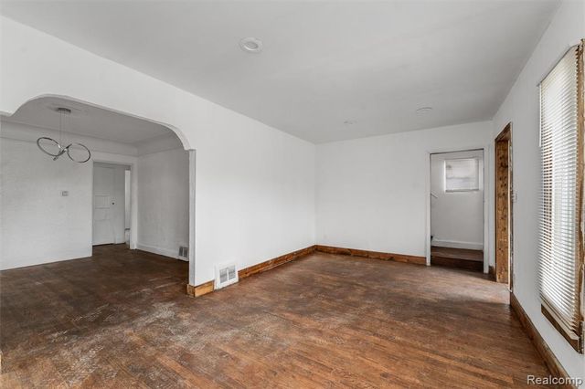 8064 Bliss Street, Detroit, MI 48234