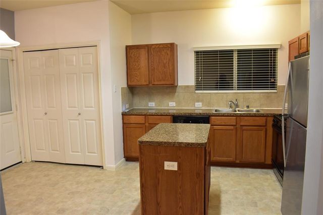 6202 Provident Green Drive, Katy, TX 77449