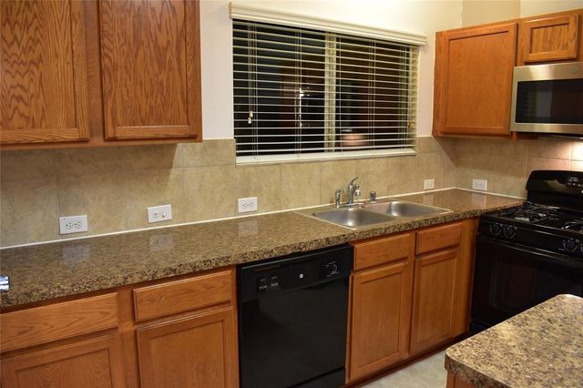 6202 Provident Green Drive, Katy, TX 77449