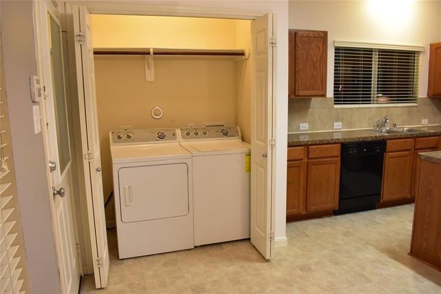 6202 Provident Green Drive, Katy, TX 77449