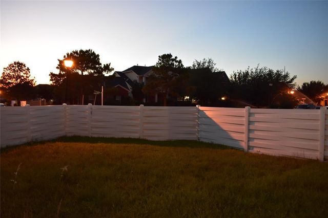 6202 Provident Green Drive, Katy, TX 77449