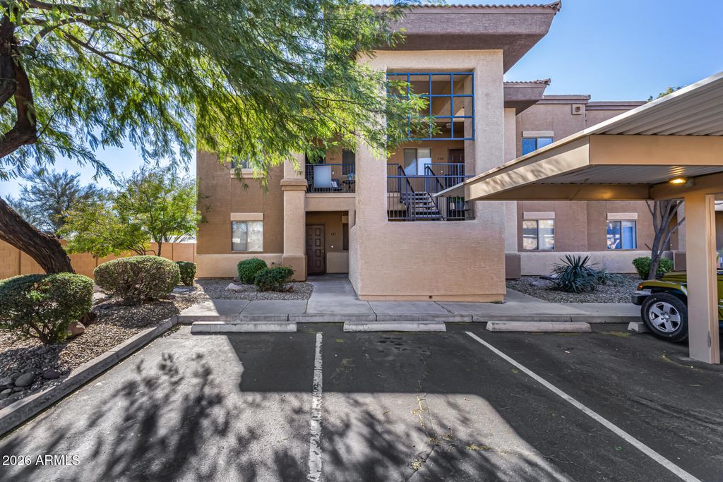 537 S DELAWARE Drive 221, Apache Junction, AZ 85120 — exterior