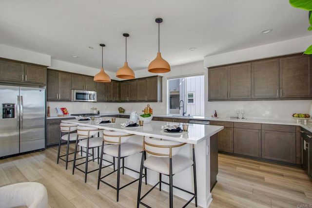 6100 Colt Place 101, Carlsbad, CA 92009