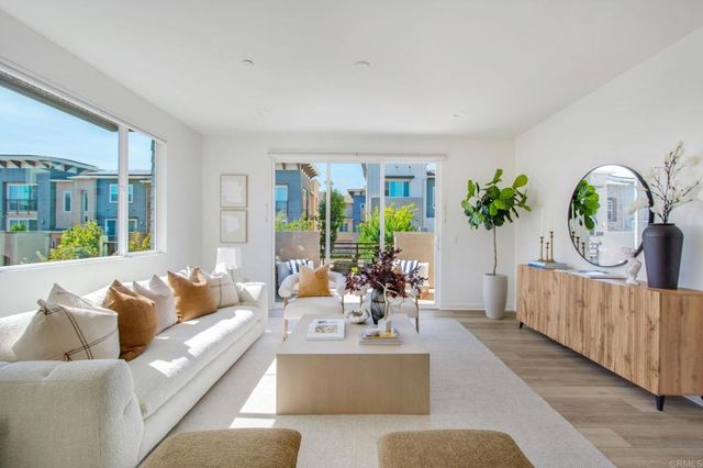 6100 Colt Place 101, Carlsbad, CA 92009