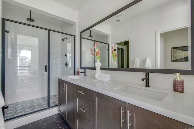 6100 Colt Place 101, Carlsbad, CA 92009