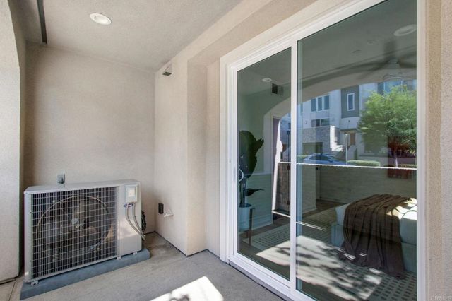6100 Colt Place 101, Carlsbad, CA 92009