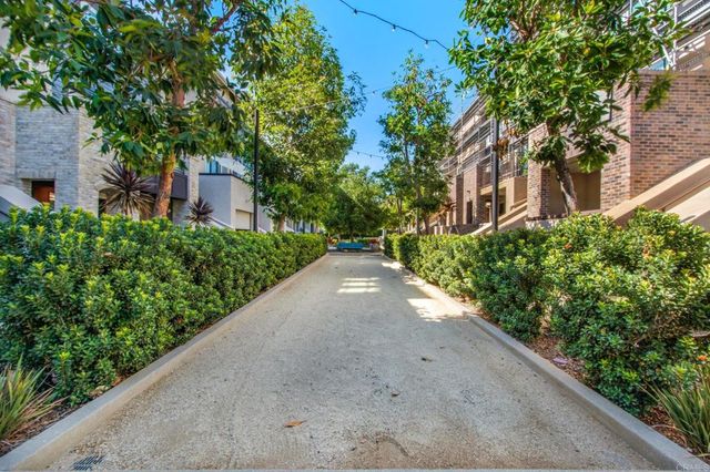 6100 Colt Place 101, Carlsbad, CA 92009
