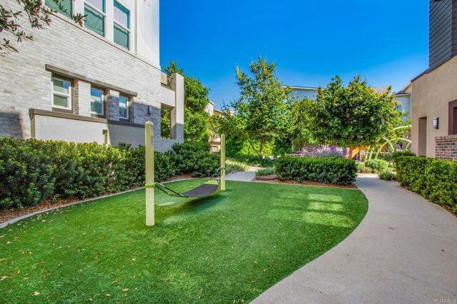 6100 Colt Place 101, Carlsbad, CA 92009