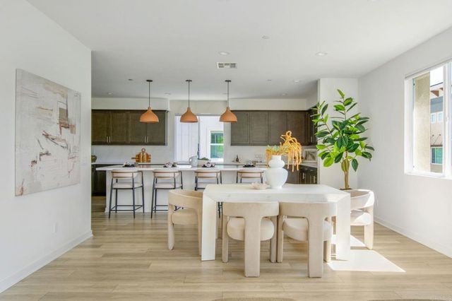 6100 Colt Place 101, Carlsbad, CA 92009