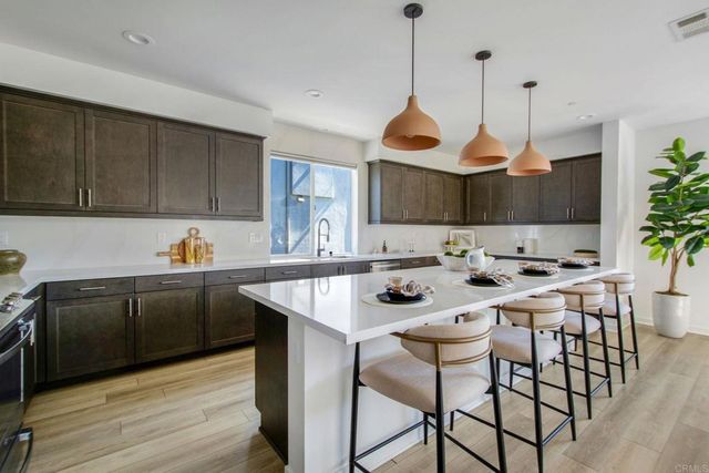 6100 Colt Place 101, Carlsbad, CA 92009