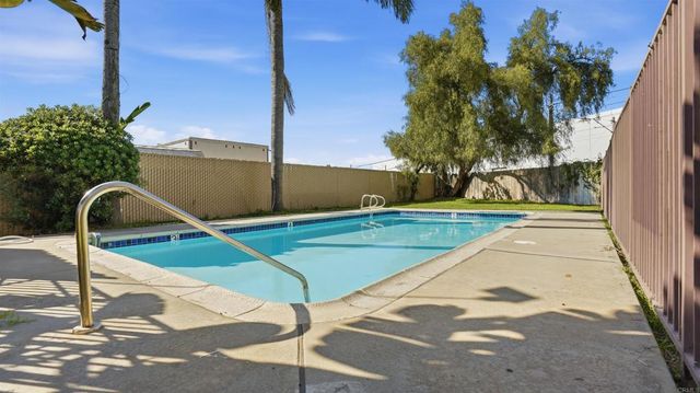 3046 Iris Avenue 301, San Diego, CA 92154