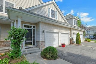 806 Half Moon Bay Drive, Croton-on-hudson, NY 10520