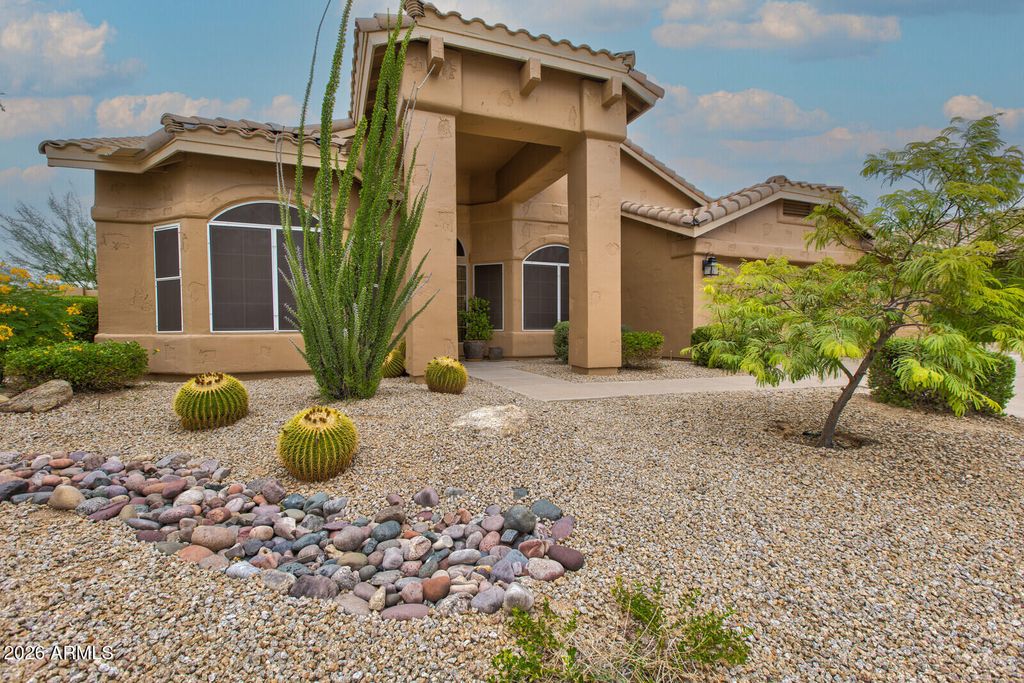 4804 E CASCALOTE Drive, Cave Creek, AZ 85331 — exterior