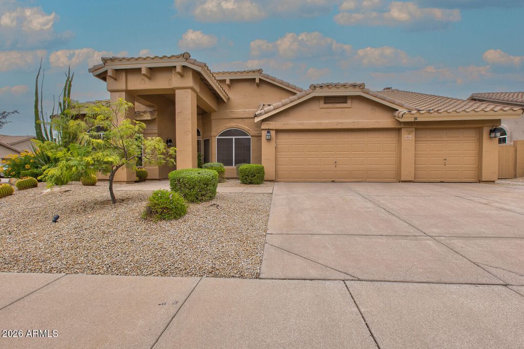 4804 E CASCALOTE Drive, Cave Creek, AZ 85331 — photo 2