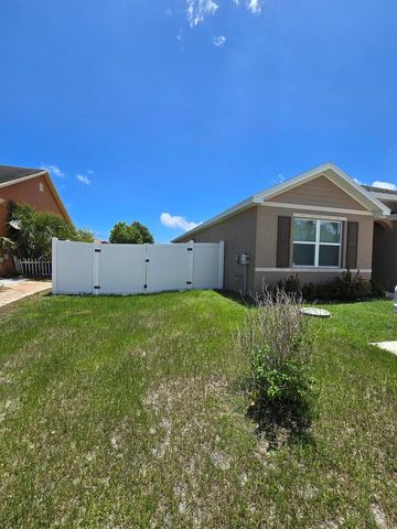 2101 SE Floresta Drive, Port St. Lucie, FL 34984