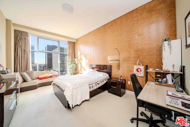 3223 W 6th Street 906, Los Angeles, CA 90020