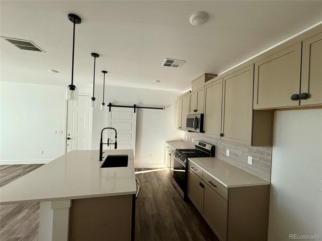 16881 Askins Loop 305, Parker, CO 80134