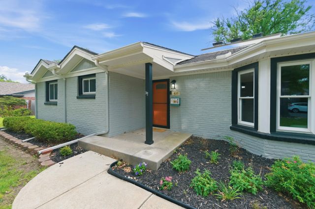 633 N Mission Rd, Wichita, KS 67206