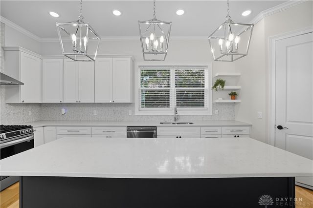 3847 Drake Avenue, Cincinnati, OH 45209