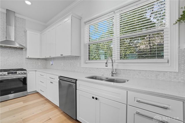 3847 Drake Avenue, Cincinnati, OH 45209