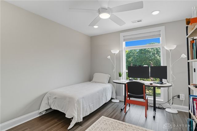 3847 Drake Avenue, Cincinnati, OH 45209