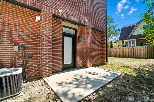 3847 Drake Avenue, Cincinnati, OH 45209