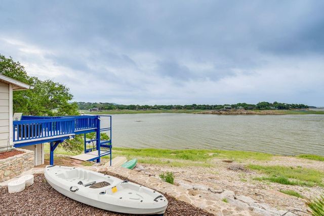 603 Waterway LN, Burnet, TX 78611