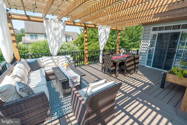 328 COBBLERS CT, Lititz, PA 17543