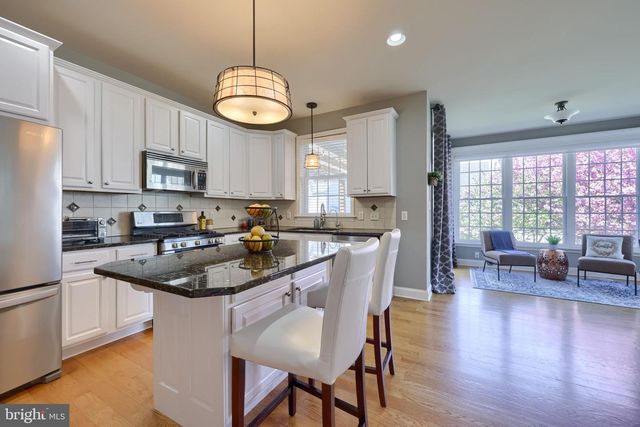 328 COBBLERS CT, Lititz, PA 17543
