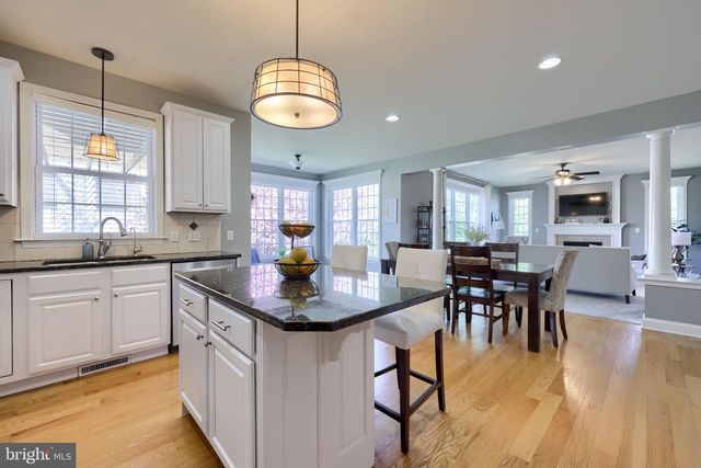328 COBBLERS CT, Lititz, PA 17543