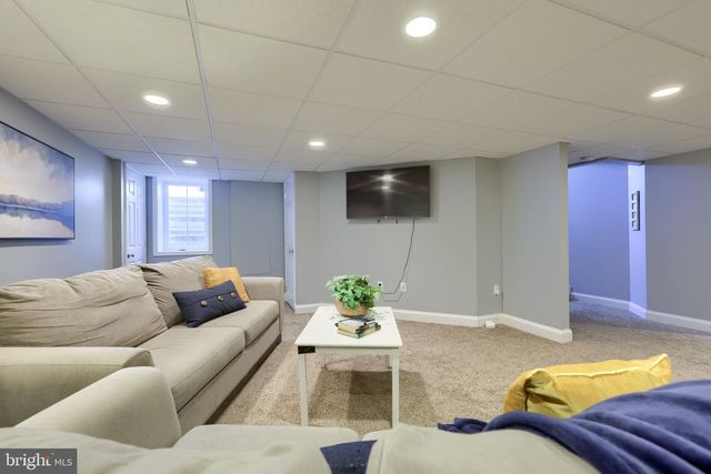 328 COBBLERS CT, Lititz, PA 17543