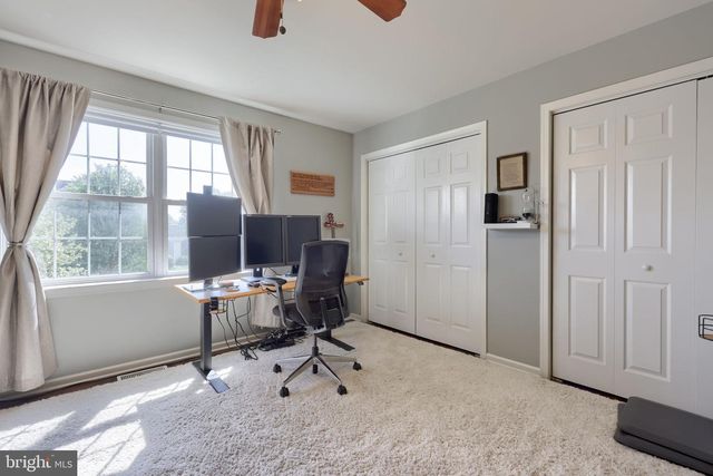 328 COBBLERS CT, Lititz, PA 17543