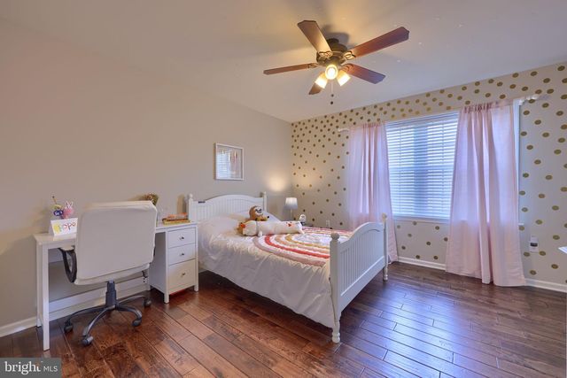 328 COBBLERS CT, Lititz, PA 17543