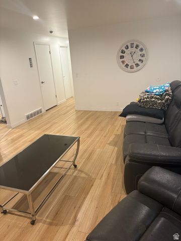 1012 E BELL DR, Sandy, UT 84094